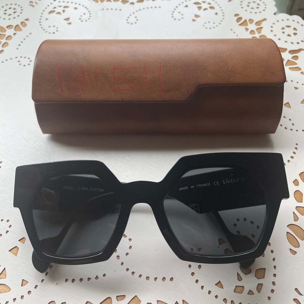 Anne et Valentine Black Sunglasses "Streep" Made in France Luxury Eyewear - Picture 6 of 17